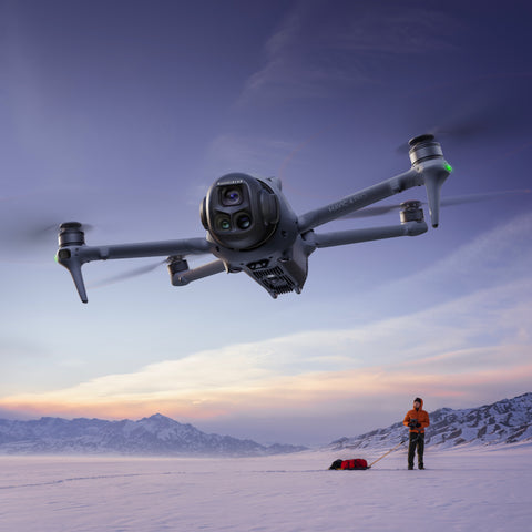 DJI Mavic 4 Pro — vue 1